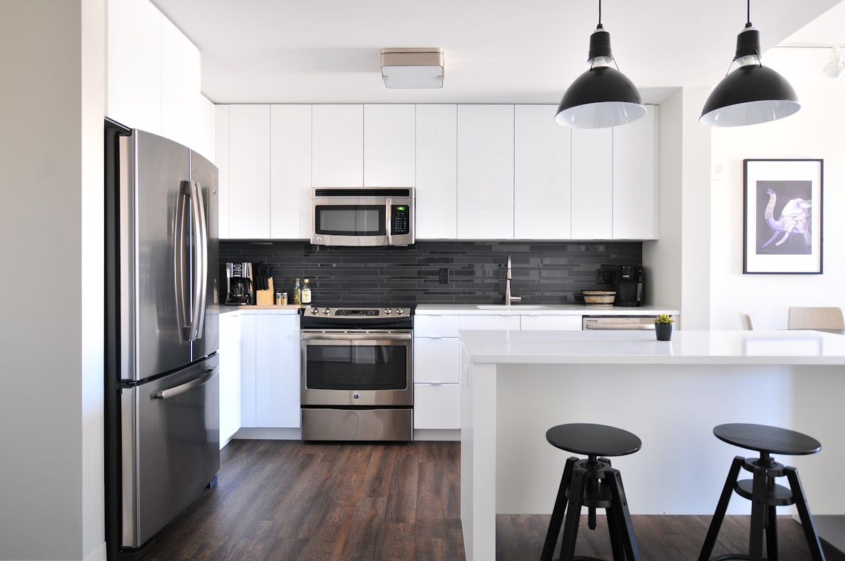 Apartment decorating ideas that look expensive but cost almost nothing